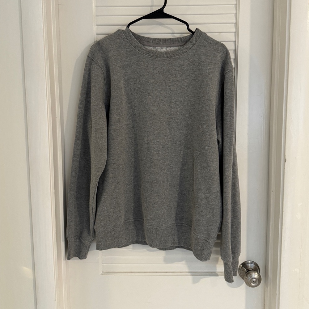 Richer Poorer The Recycled Fleece Sweatshirt in Heather Grey